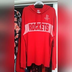 Huston Rockets long sleeved that she hurt.